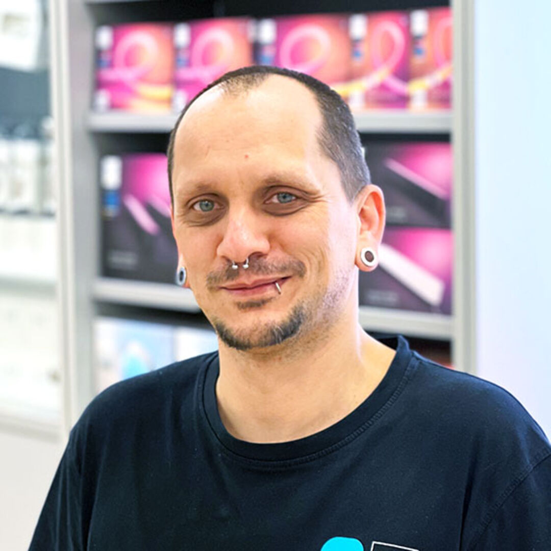 „Ich freue mich riesig auf das neue iPhone 15! Allein die Kamera klingt nach meinem zukünftigen Lieblingsfeature.“ Gary Müller, Filiale Zimbapark