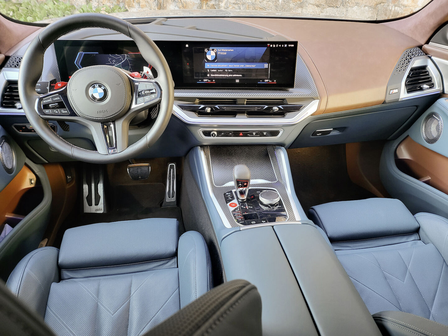 Das Cockpit des BMW XM