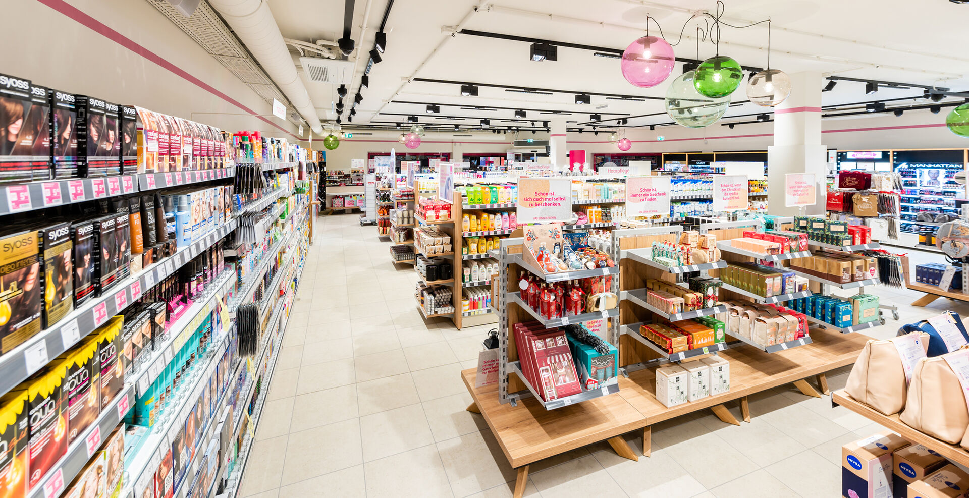 BIPA bietet sichere Arbeitsplätze mit abwechslungsreichen Tätigkeiten und hoher Selbstverantwortung.