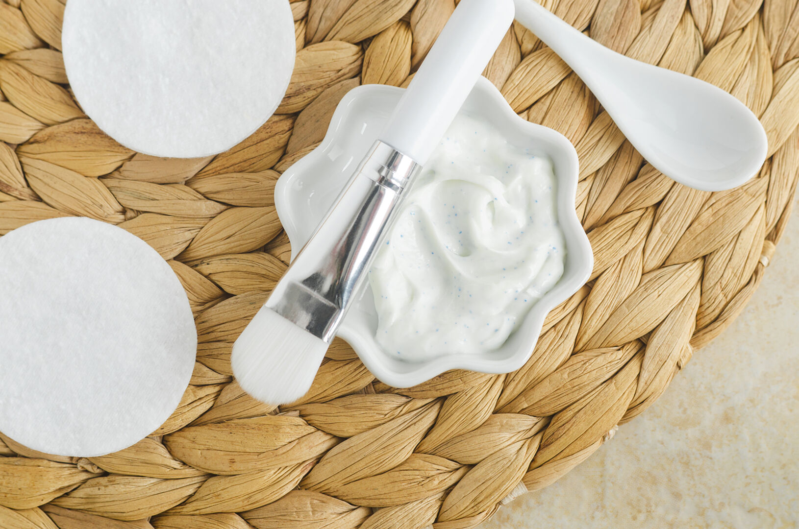 DIY-Aspirin-Gesichtsmaske | Credit: iStock.com/kazmulka