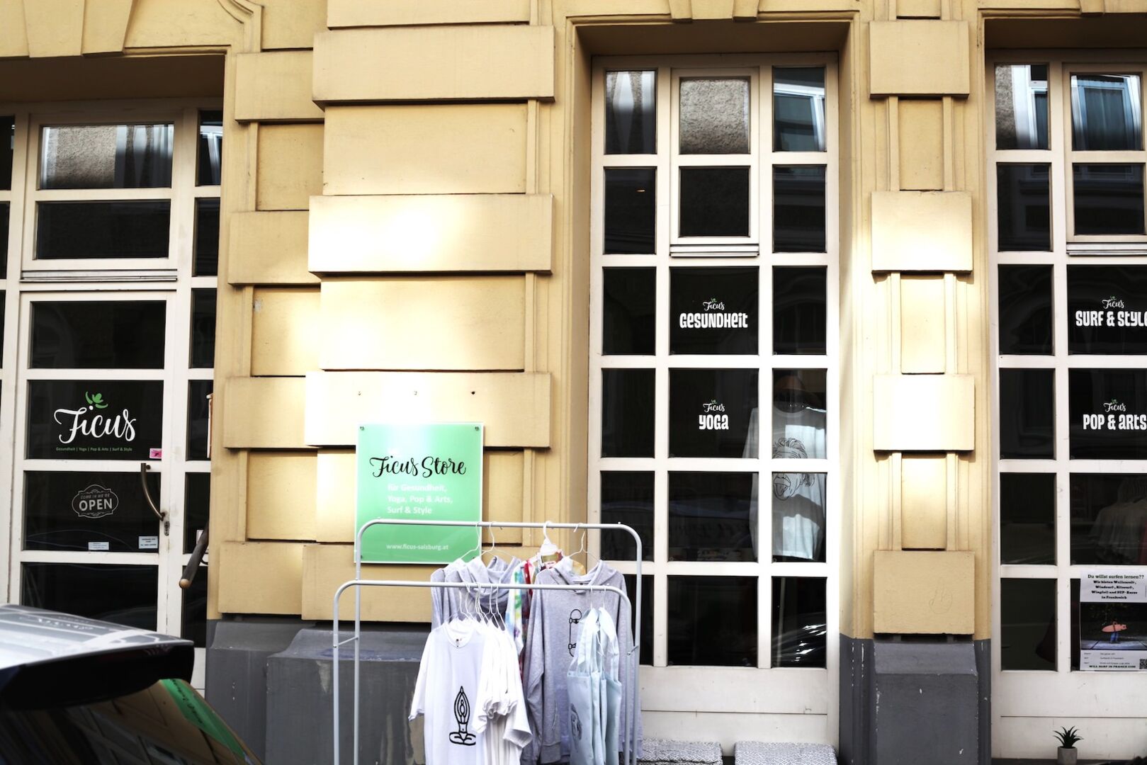 Ficus Salzburg Außenansicht