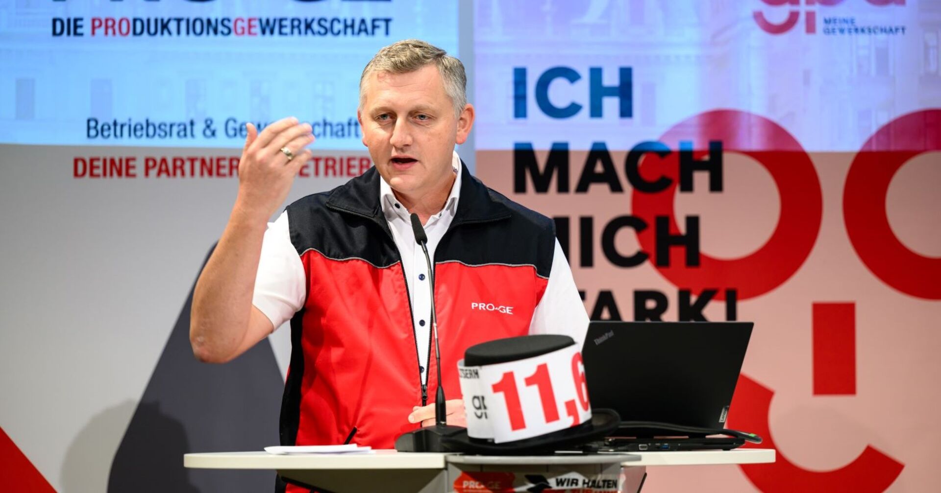 Gewerkschafter Reinhold Binder zeigt sich erzürnt.