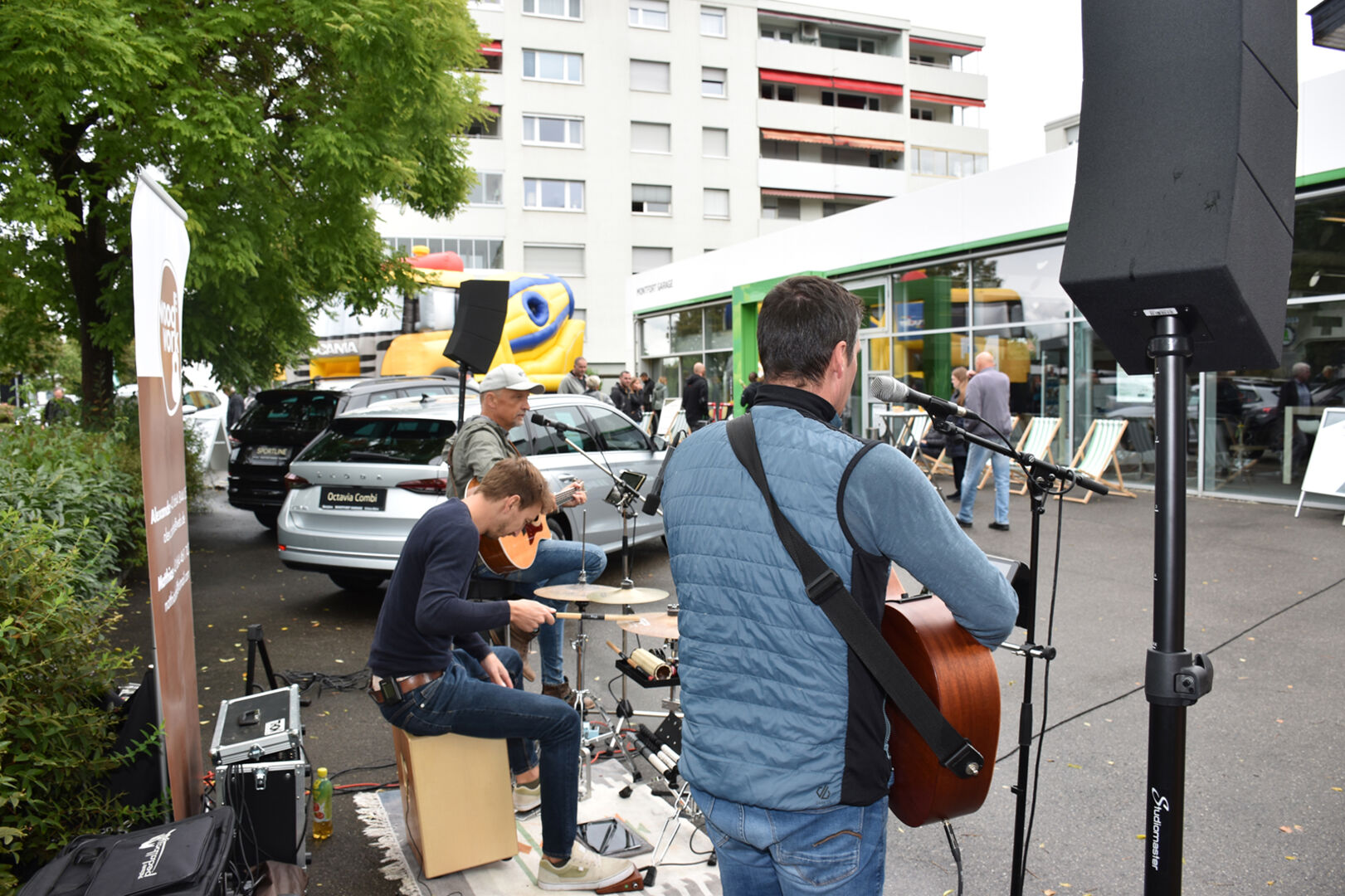 Pünktlich zum Start stellte sich das gute Wetter ein, was zu einem fulminanten Ansturm auf das große Fest nach Götzis führte.