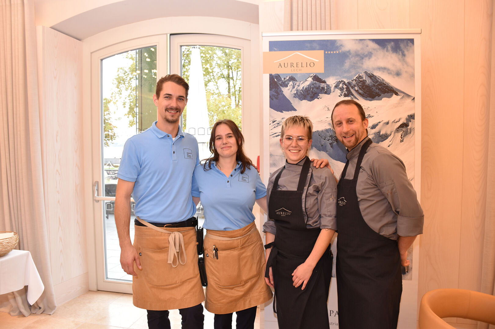 Engelbert Iglseder &amp; Sarah Pichler (Seehotel am  Kaiserstrand) mit Janine Wiland und Küchenchef Roland Auer vom Aurelio Hotel und Chalet Lech