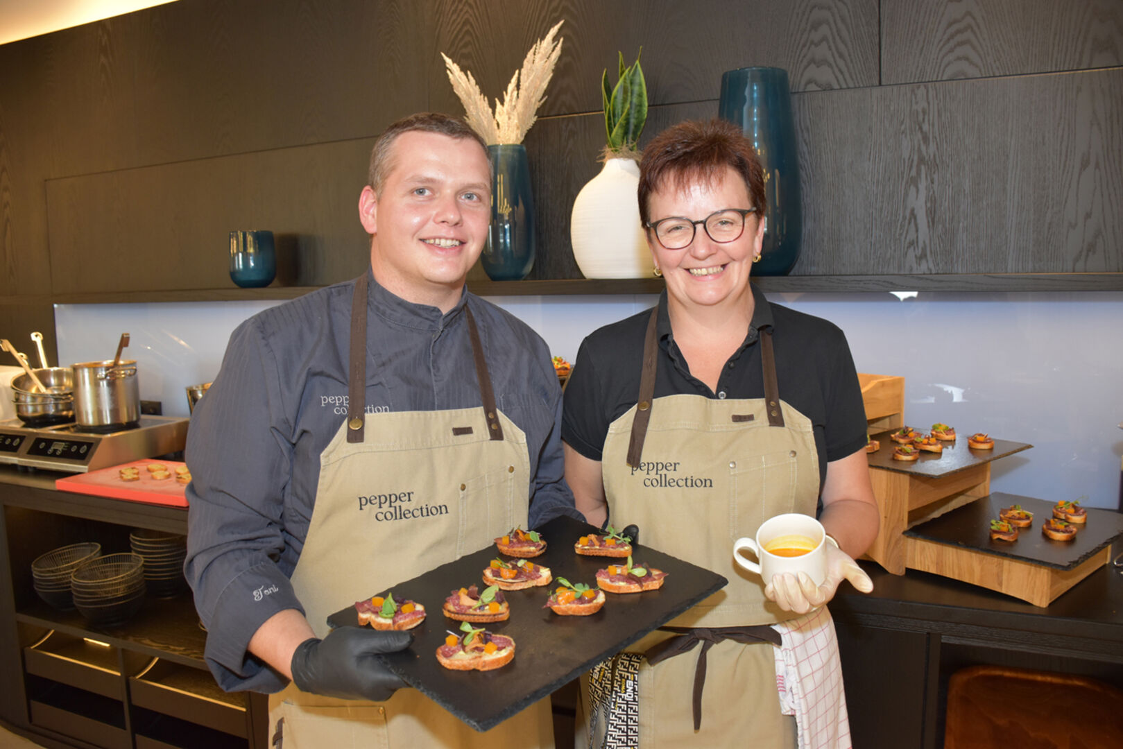 Chalet Mimi, Oberlech: Küchenchef Toni Urban &amp; Alexandra Schnell