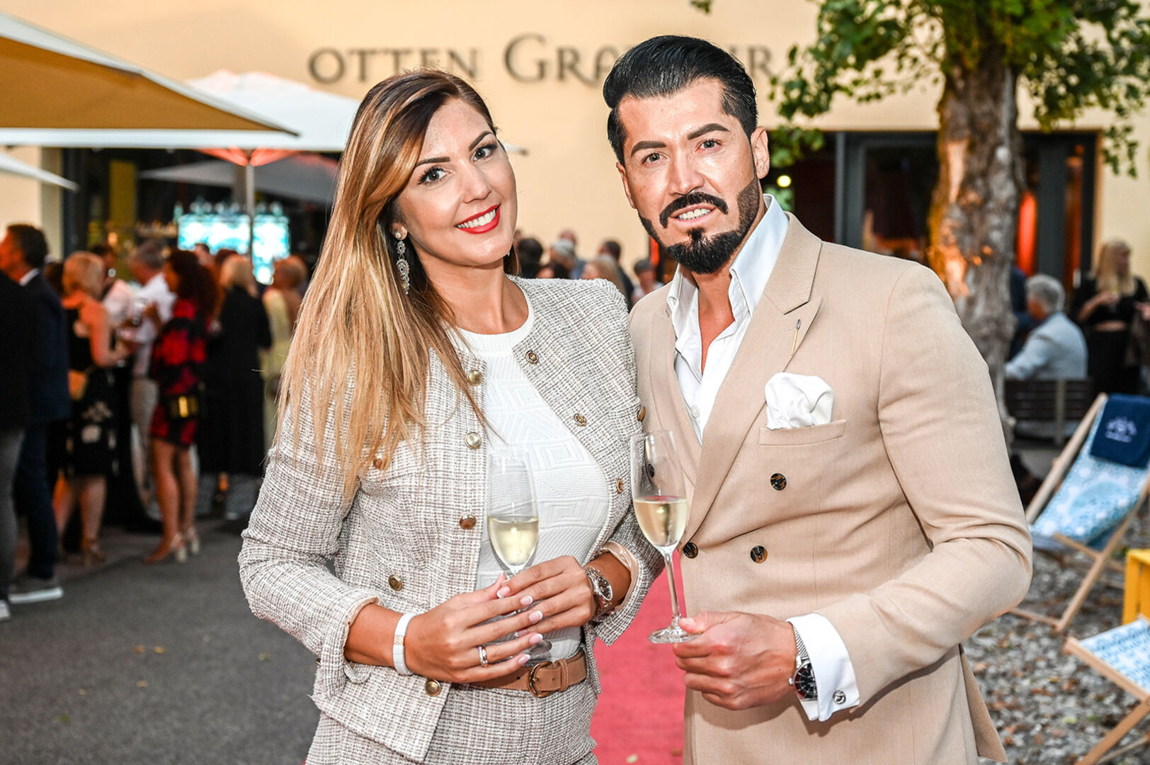 Sarah Atalay und Apo Atalay, (Schneideraum Deluxe Friseur)