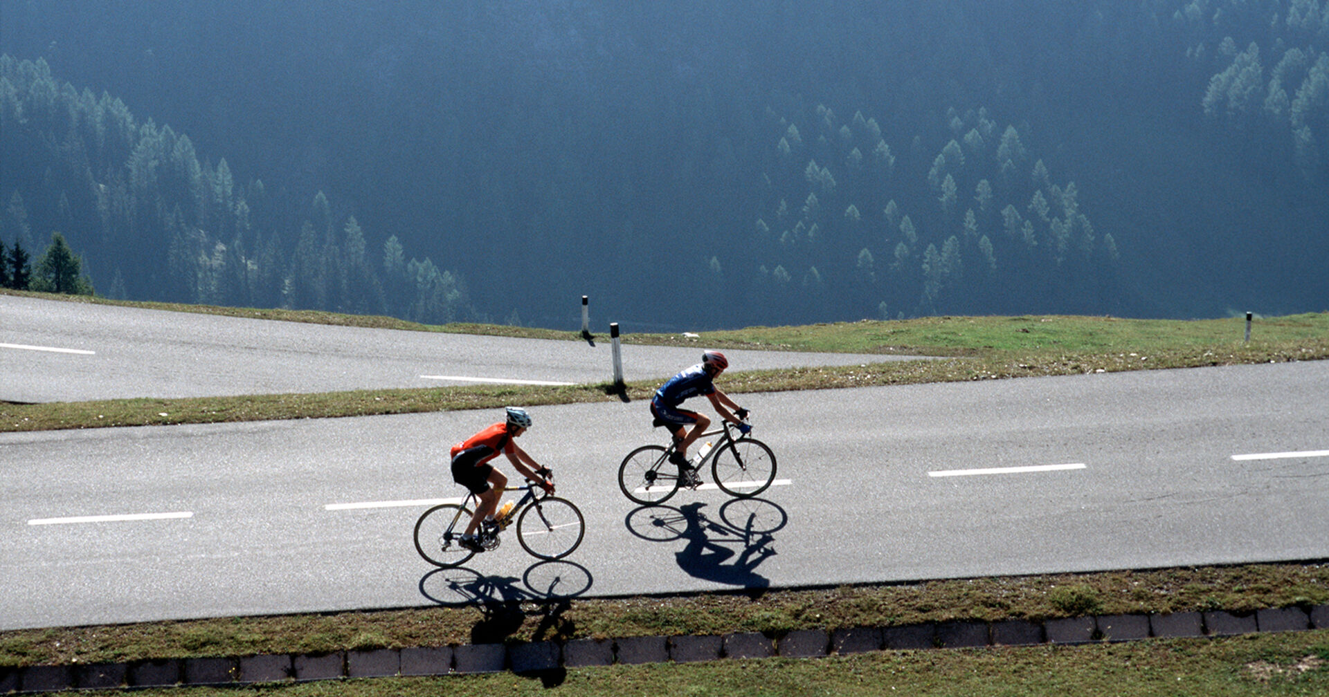 Rennradfahrer auf der Nockalmstraße | Credit: Edwin Stranner / picturedesk.com