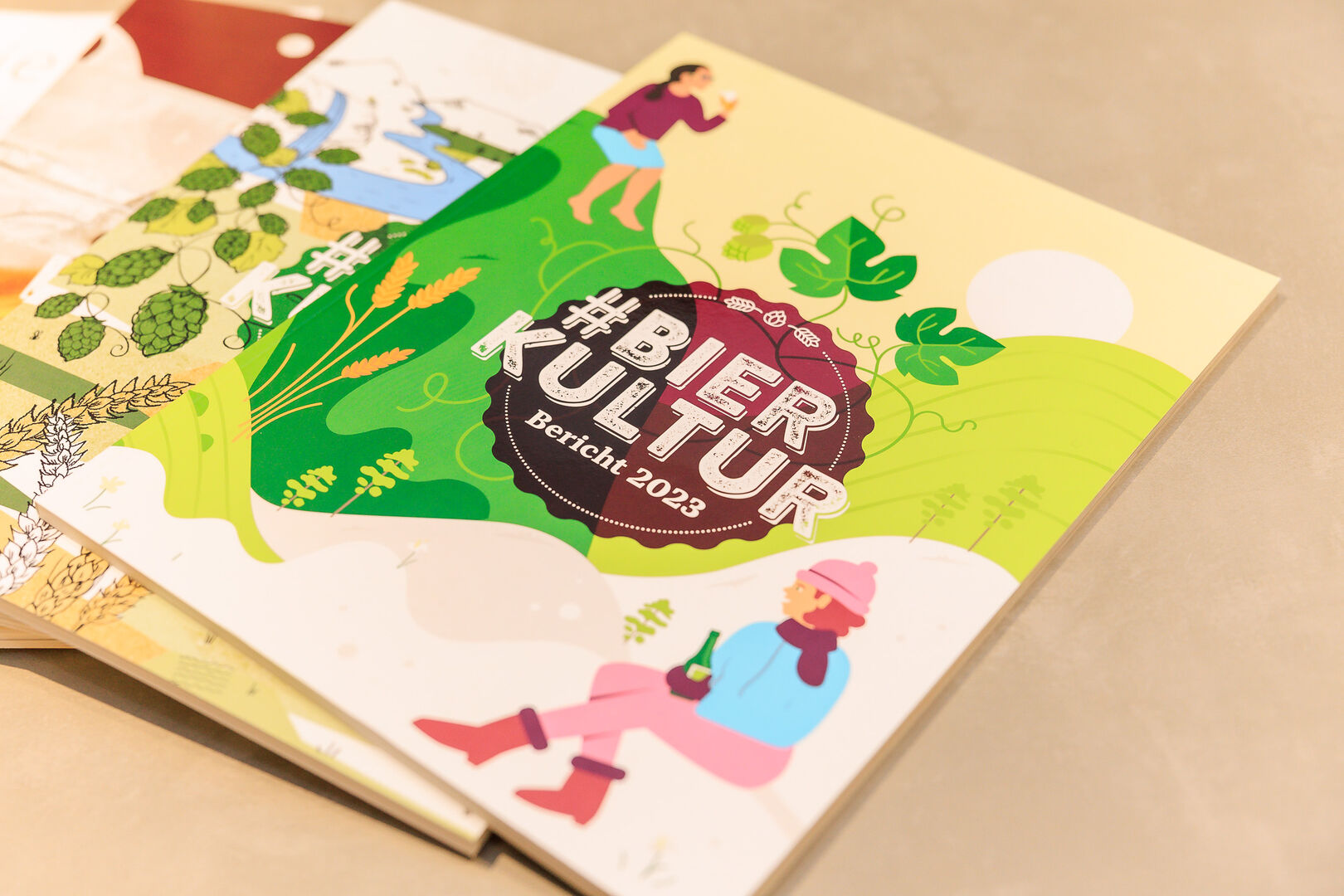 Mehrere Ausgaben aufgefächert