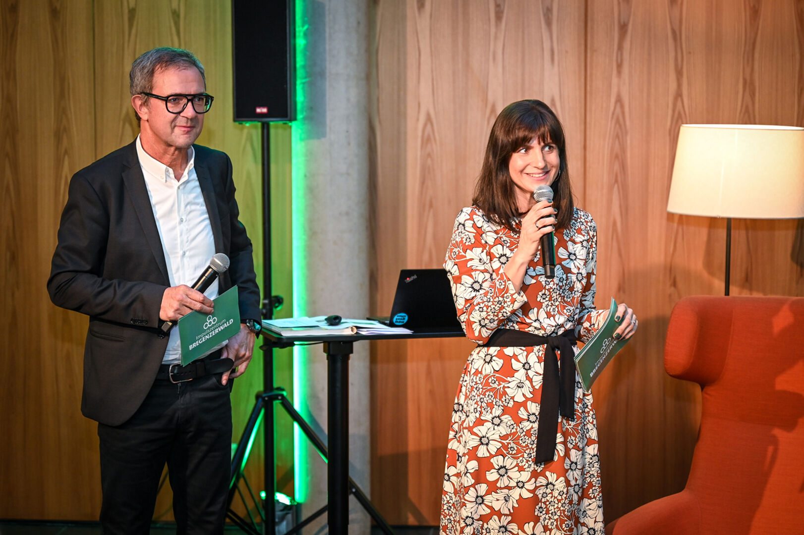 Moderation im Duett: DI Bernhard Ölz und Bettina Maier Ortner