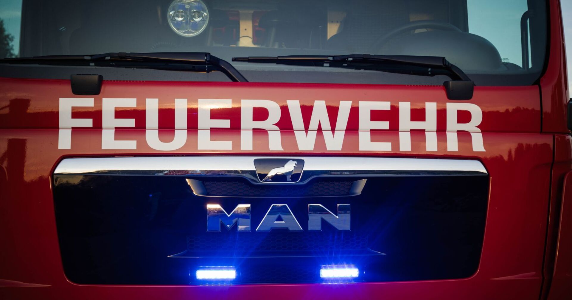 Vorderansicht eines Feuerwehrautos