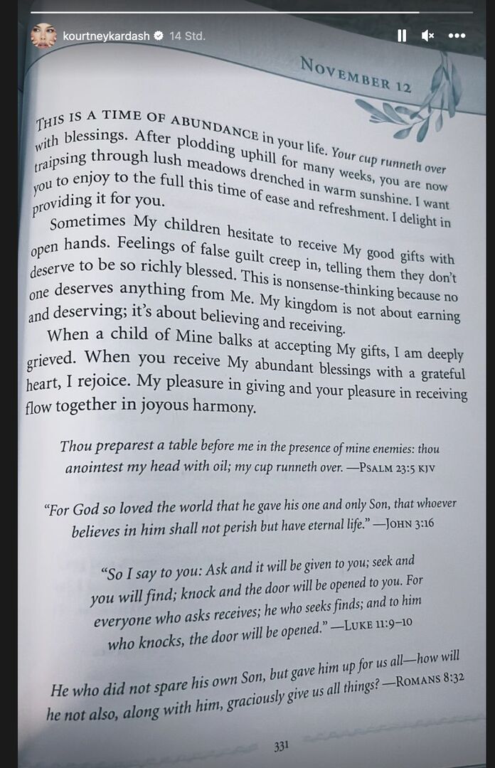 Ein Screenshot mit einem Bibelvers von Kourtney Kardashian.