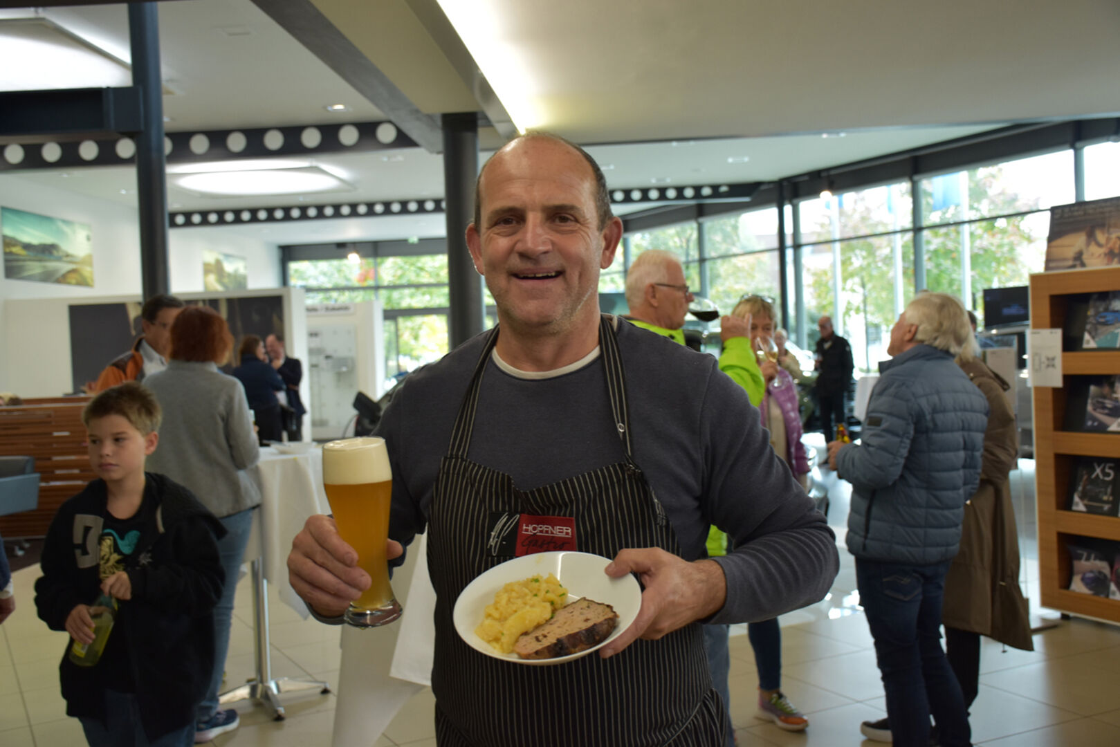 Gebhard „Gebi“ Hopfner sorgte für Speis und Trank.