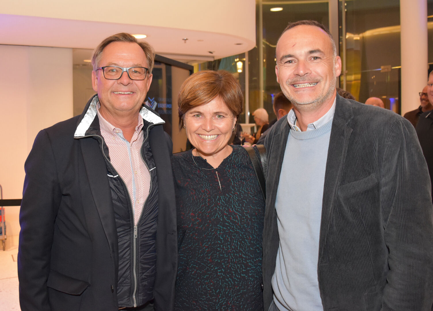 Dir. Thorsten Rixmann (Obrist) mit Sabine &amp; Andreas Karg (Karg Immobilien und Vize-Präsident ÖVI)