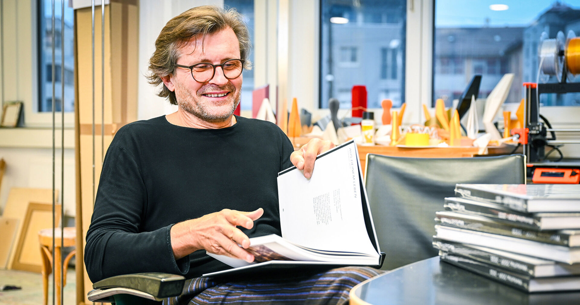 „Jede Aufgabe, sei sie auch noch so klein, nehme ich ernst, erst dann bin ich zufrieden.“ Marbod Fritsch, Künstler