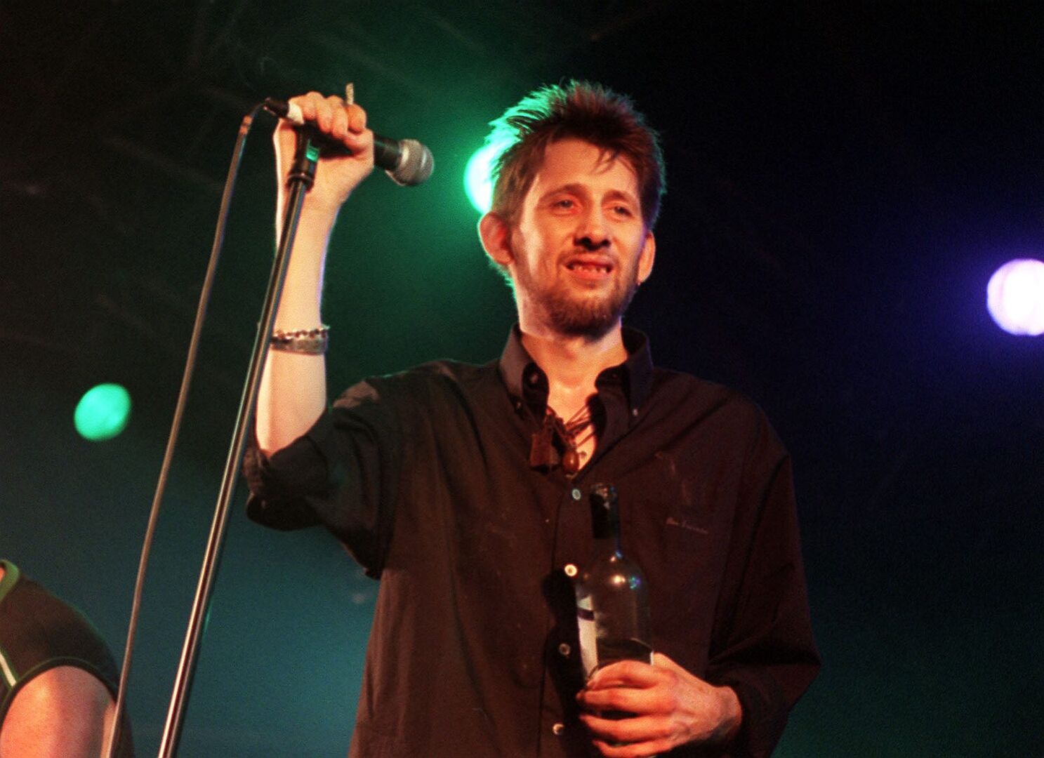 Shane MacGowan auf der Bühne.