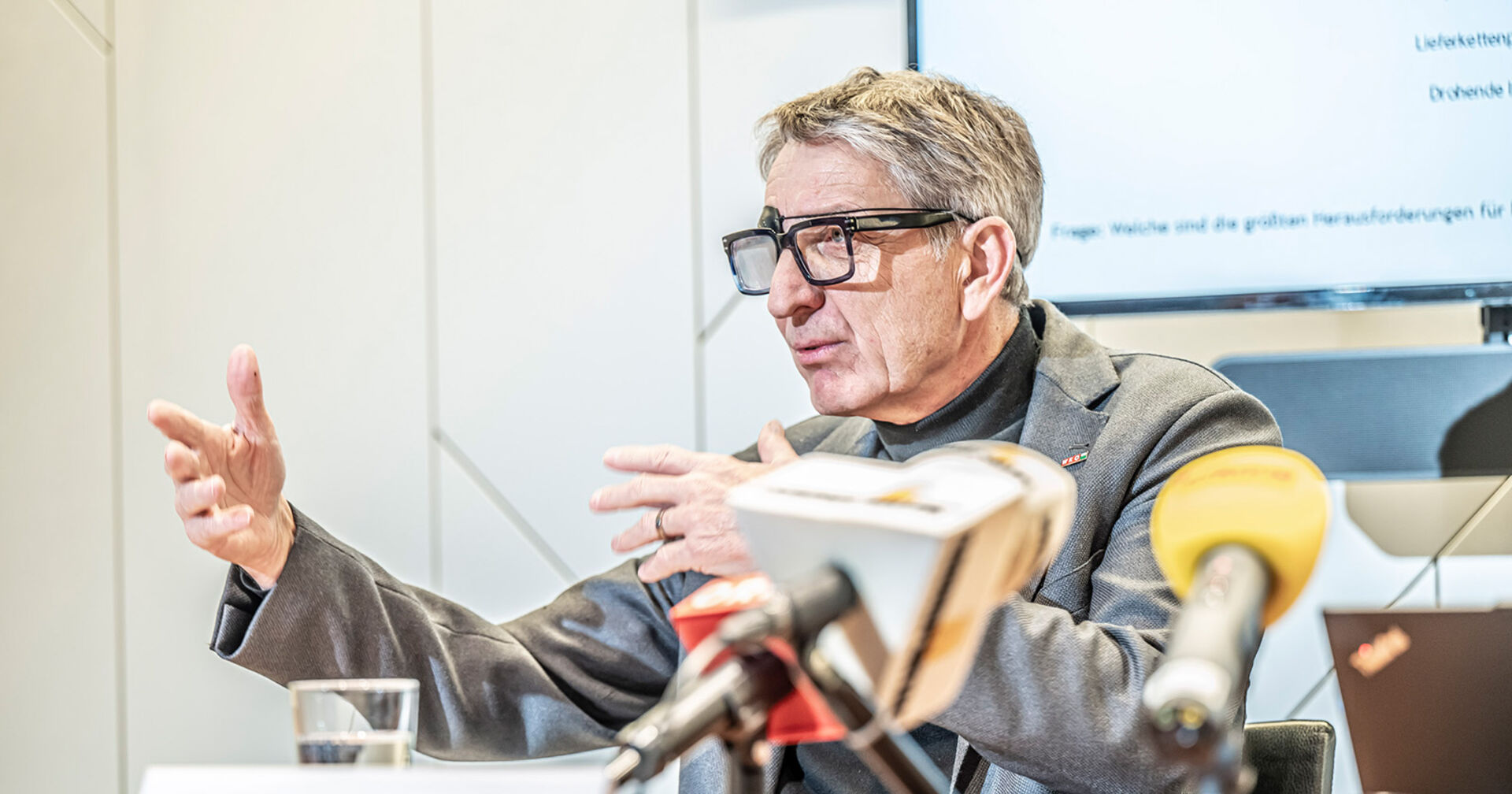 WKO Steiermark Präsident Josef Herk im Rahmen der Präsentation des Wirtschaftsbarometers