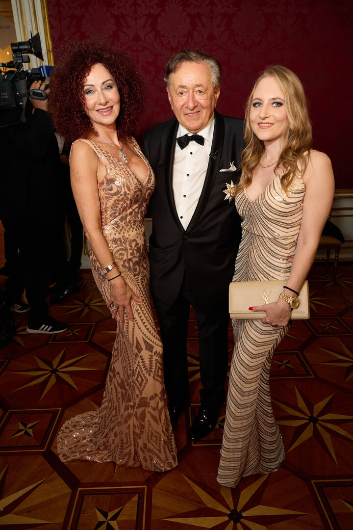 Richard Lugner mit Mausi Lugner und seiner Tochter Jacky Lugner.