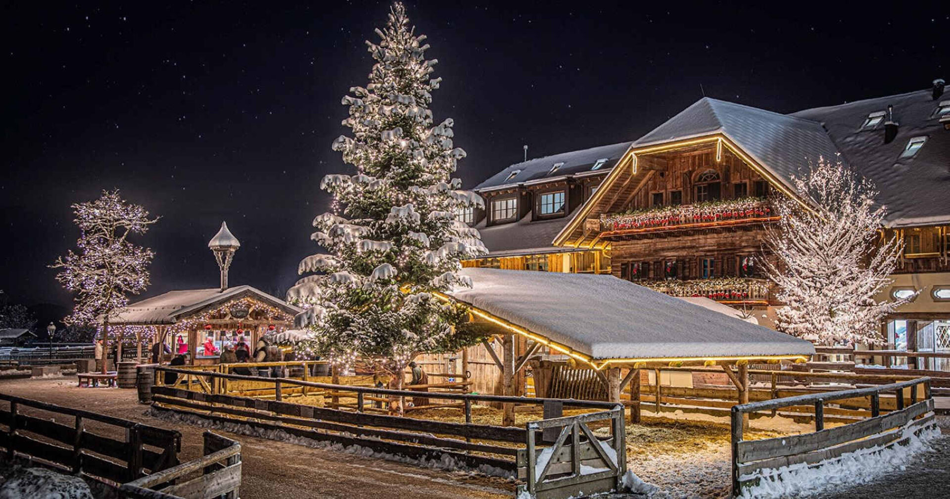 Weihnachtsmarkt auf Gut Aiderbichl in Henndorf