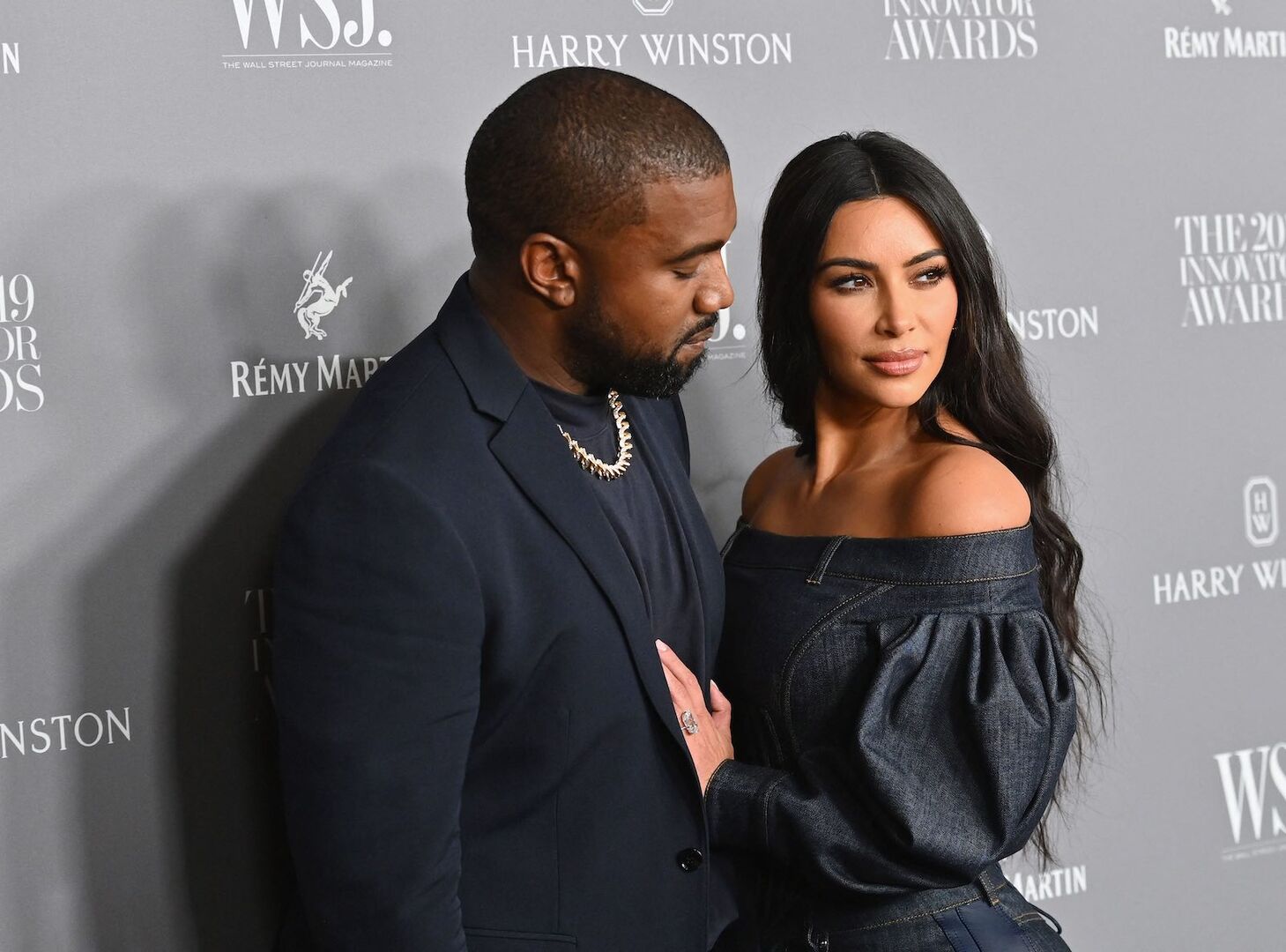 Kanye West mit Kim Kardashian bei einem Event