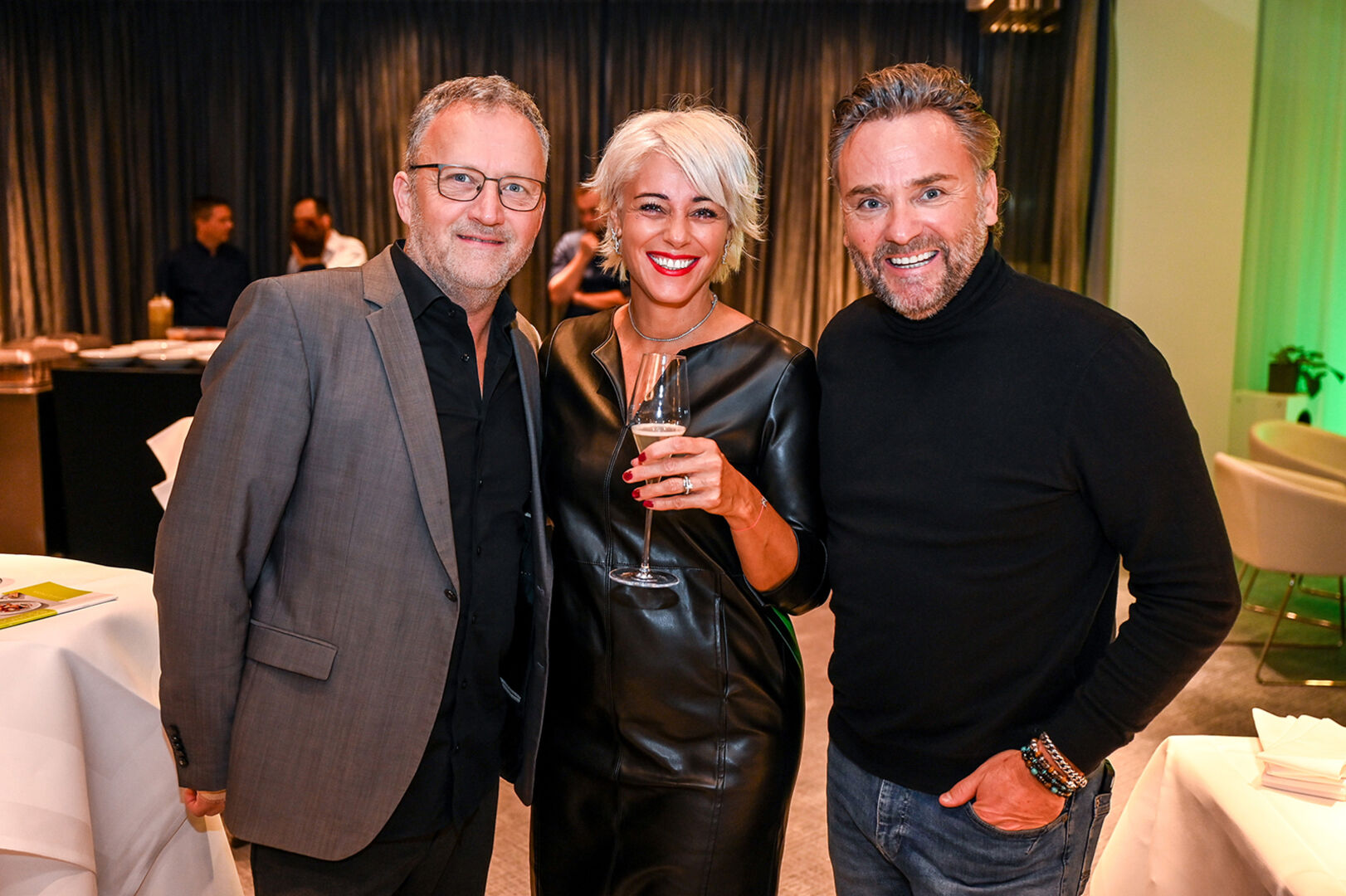 Bernd Konzett (Konz.art) mit Petra (SAX Cut+Color) und Harald Otti (MO Catering) (v. li.)