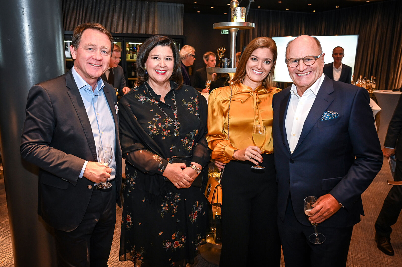 Patrick und Vize. Präs. Verena Brunner-Loss, Kathrin Cometto und Präsident Hans-Peter Metzler (Bregenzer Festspiele) (v. li.)