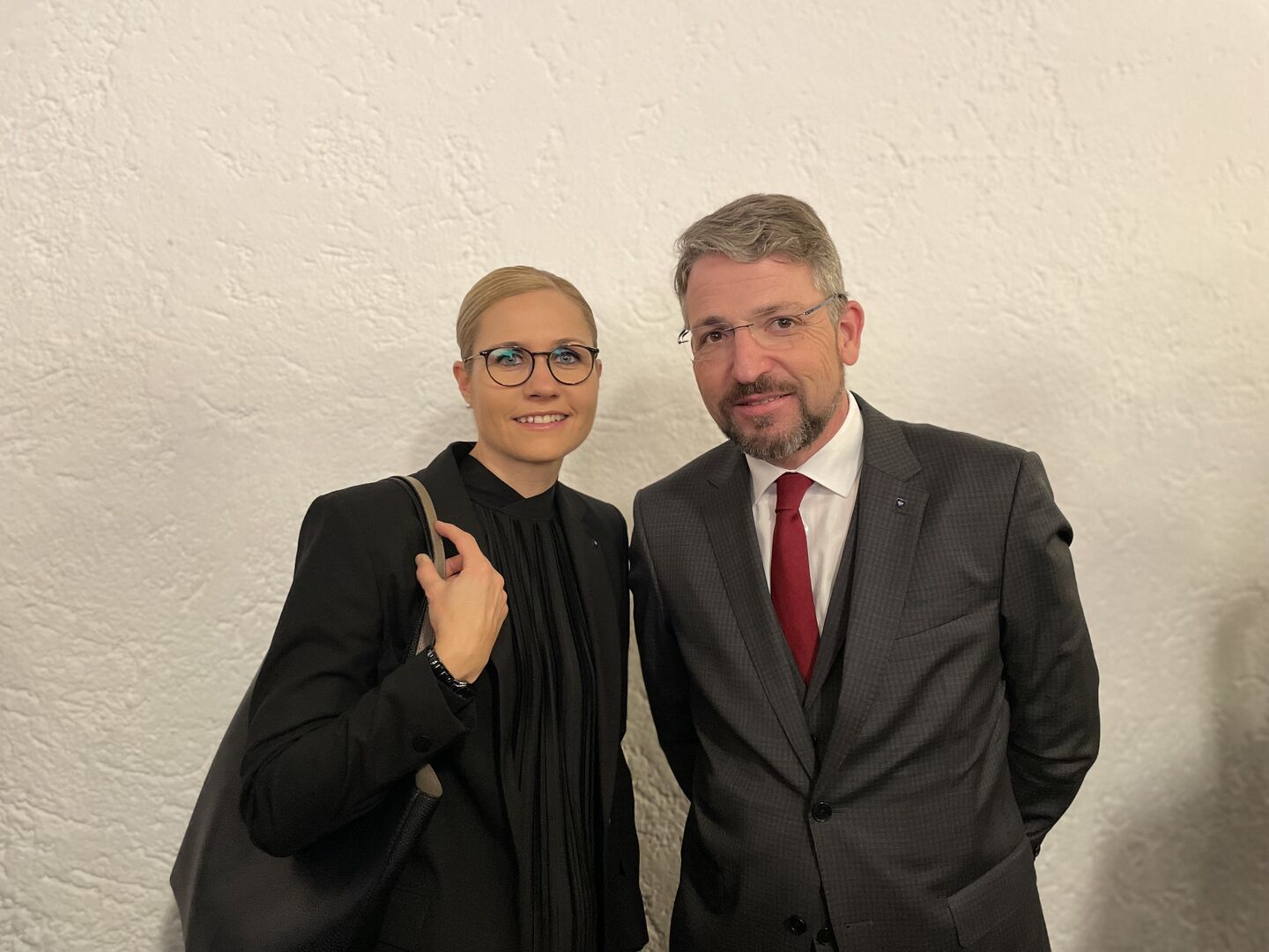 Susanne Endl und Alexander Weiß (Hypo Tirol Bank).