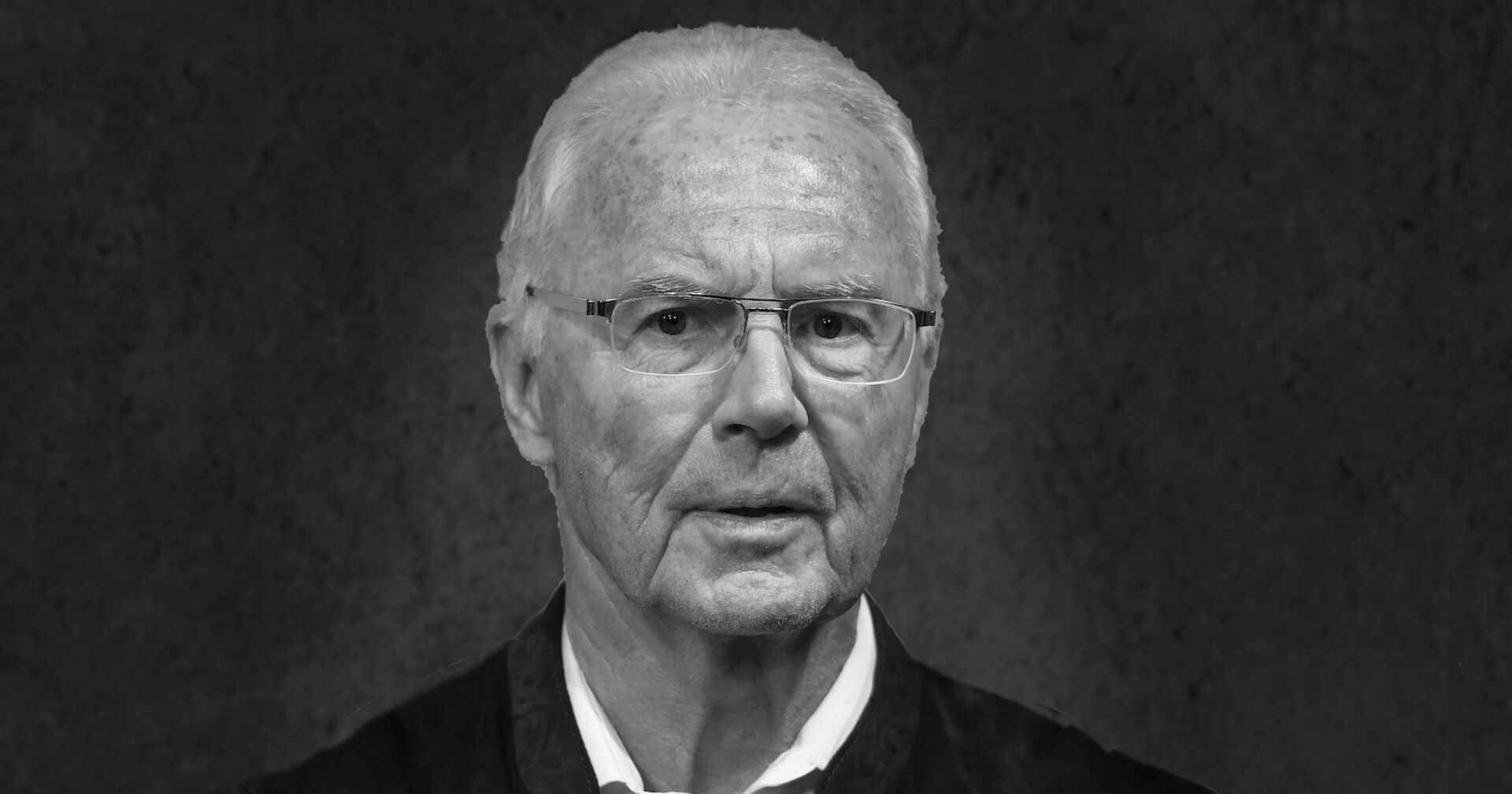 Schwarz-weiß-Foto von Franz Beckenbauer.