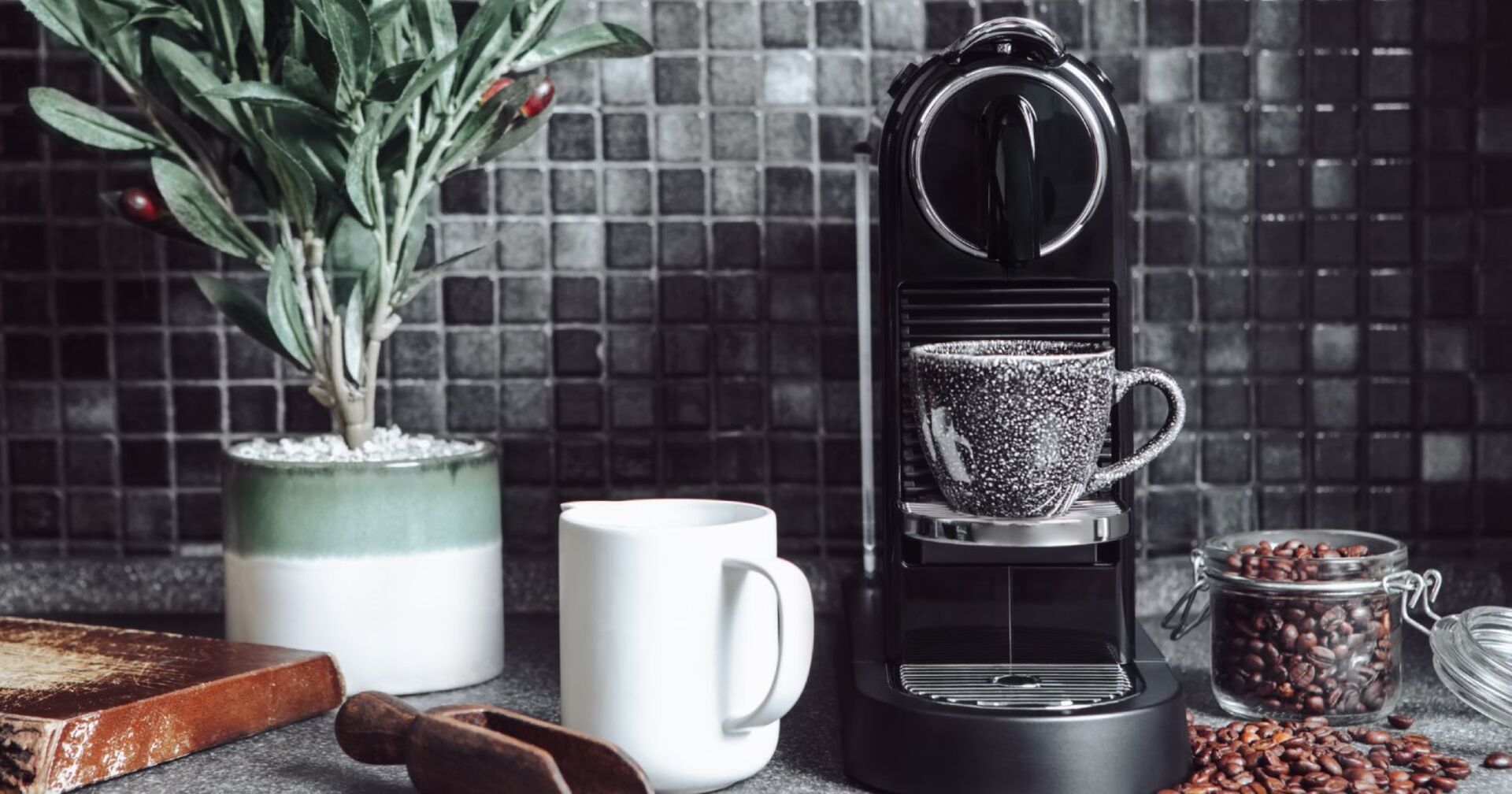 Kaffee-Ecke zuhause | Credit: iStock.com/DenisMArt