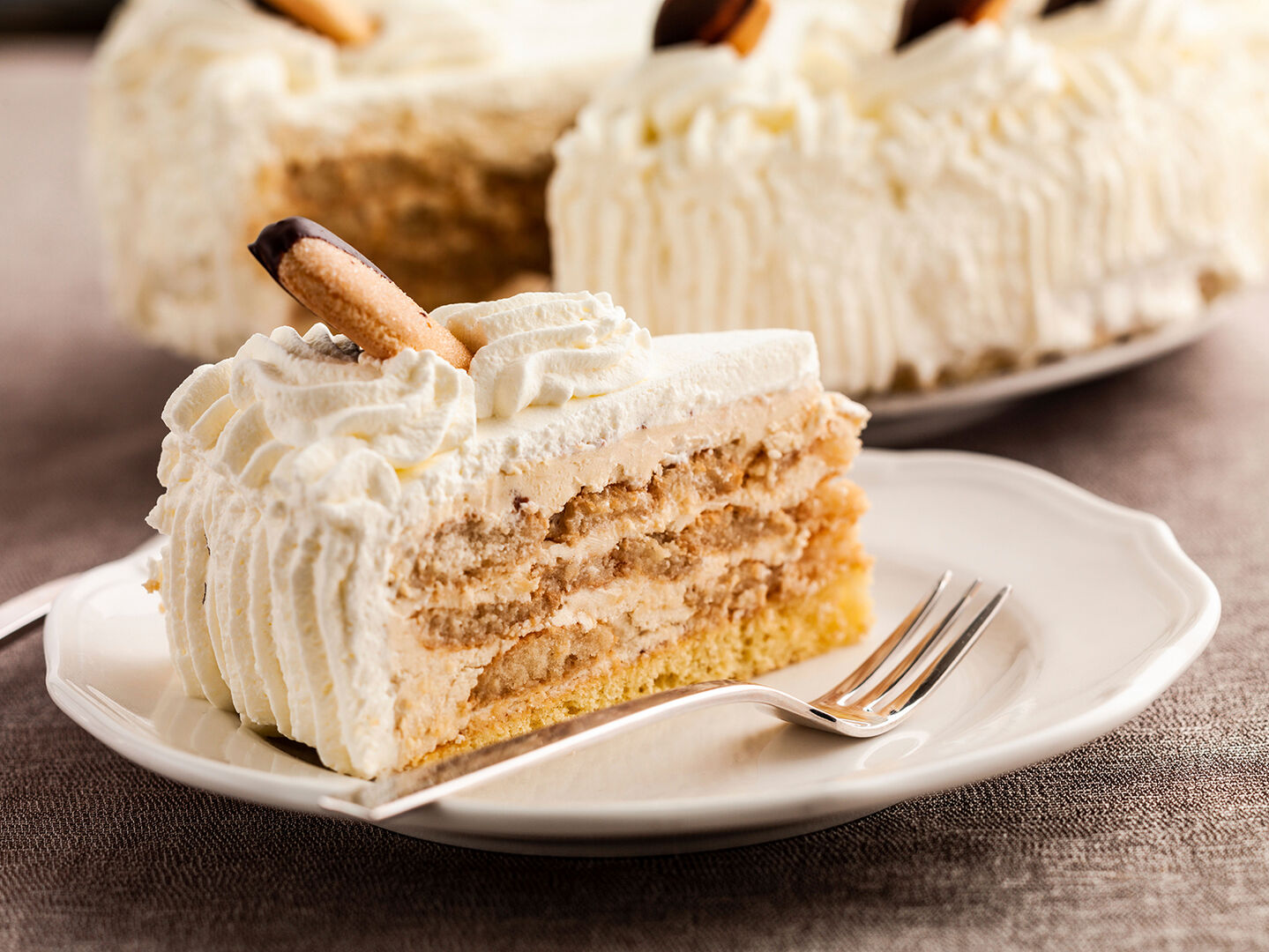 Malakofftorte | Credit: Lehmann, Herbert / FoodCollection / picturedesk.com