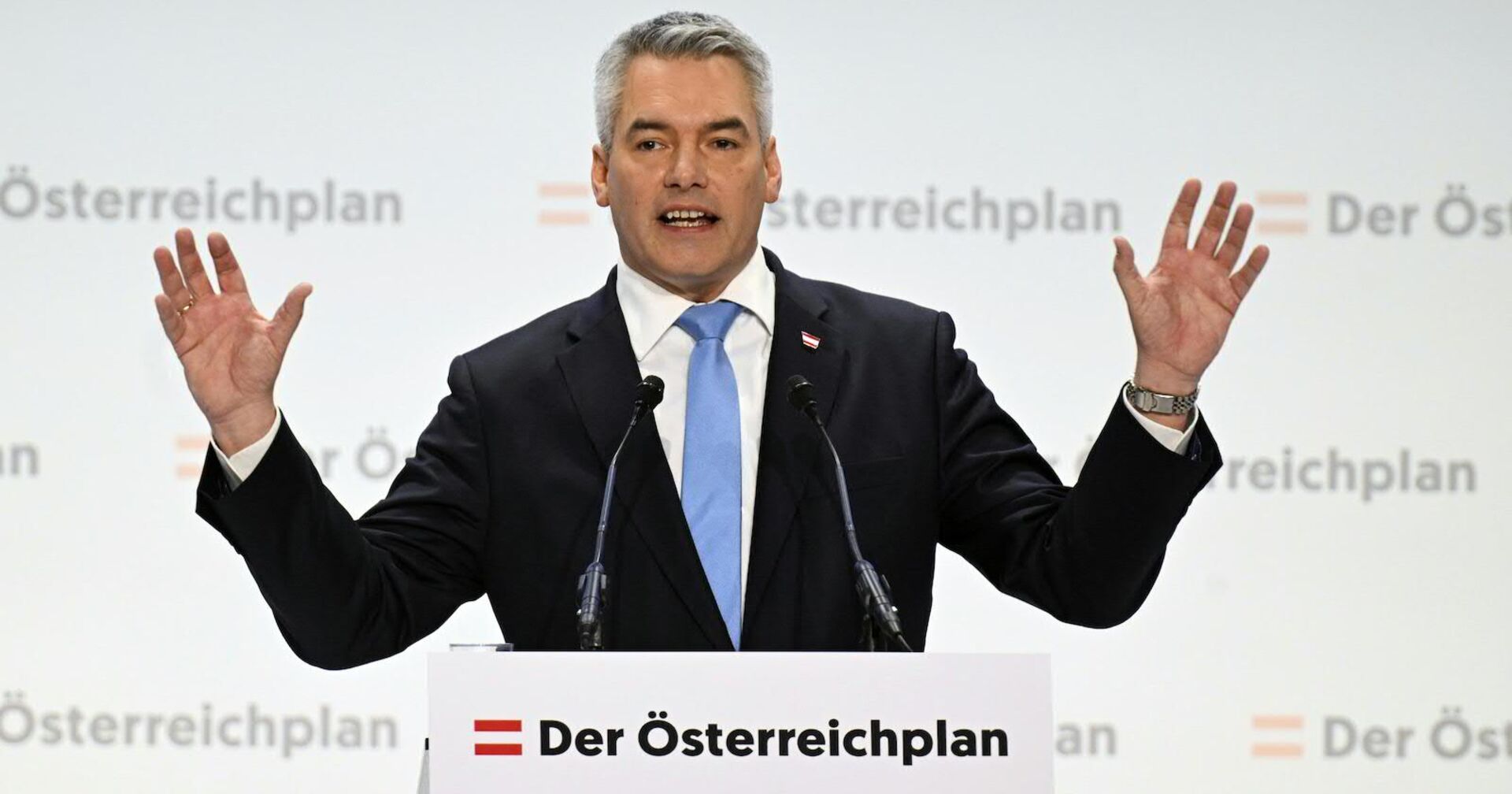 Bundeskanzler Karl Nehammer präsentiert in Wels die Eckpunkte seines Österreichplans