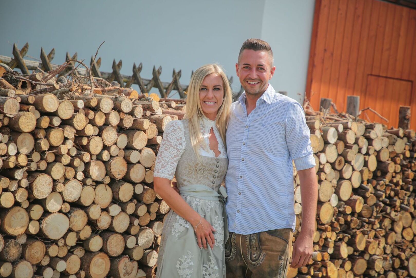 Silke und Simon von Bauer sucht Frau.
