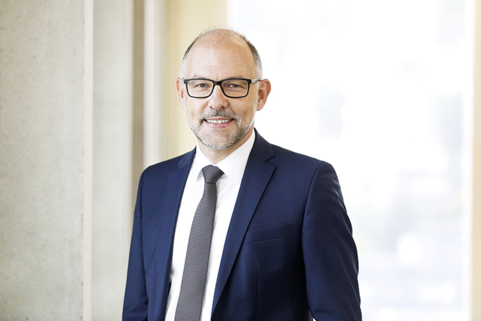 „Ein Master-Studium an der OST –  Ostschweizer Fachhochschule eröffnet heraus­ragende Karriere-Perspektiven.“ Prof. Dr. oec. HSG Dietmar Kremmel