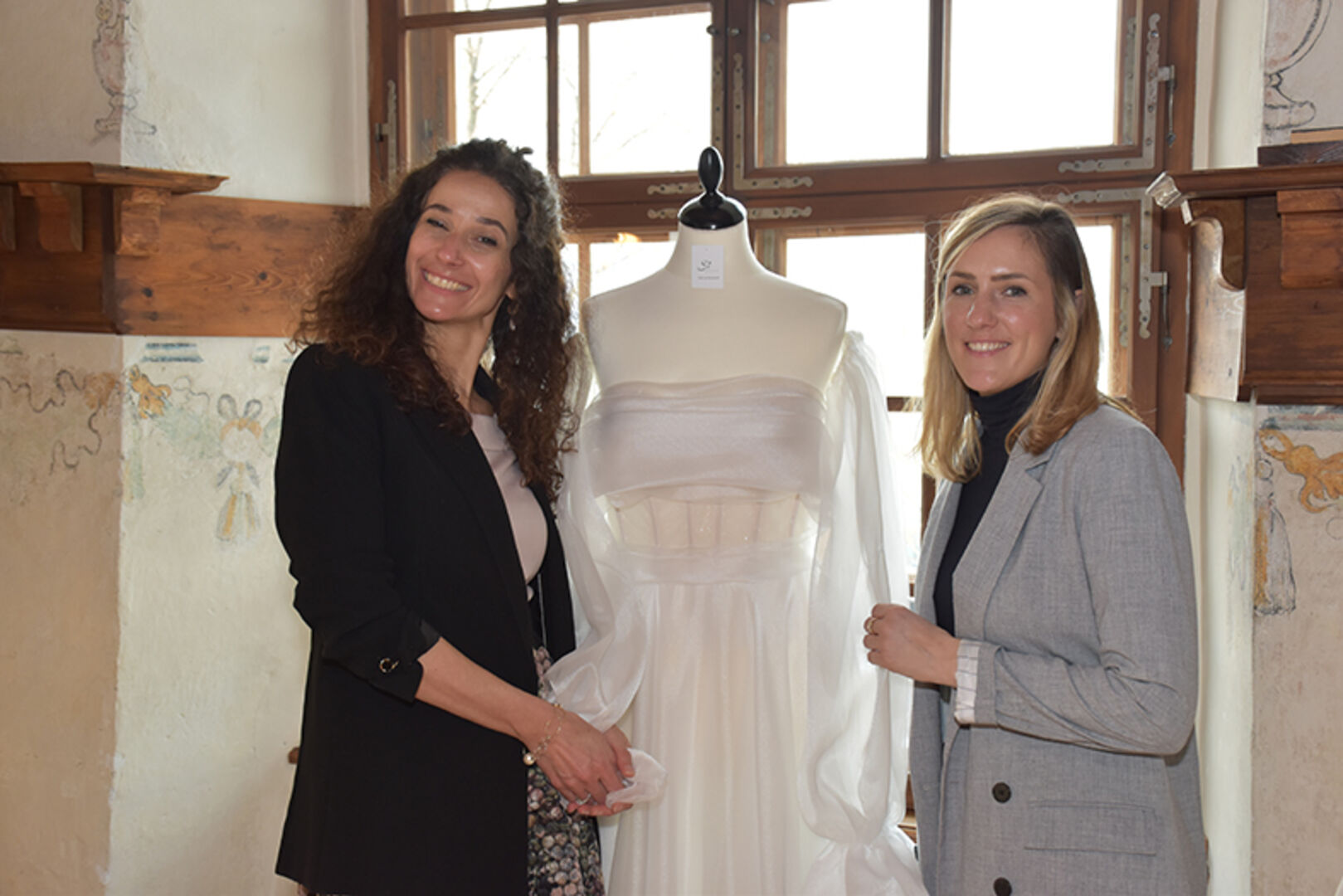 IlknurSönmez (Si Brautmoden) und Anna Hecht (WG Götzis)