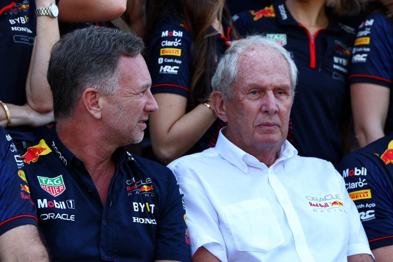 Christian Horner mit Helmut Marko in Abu Dhabi.