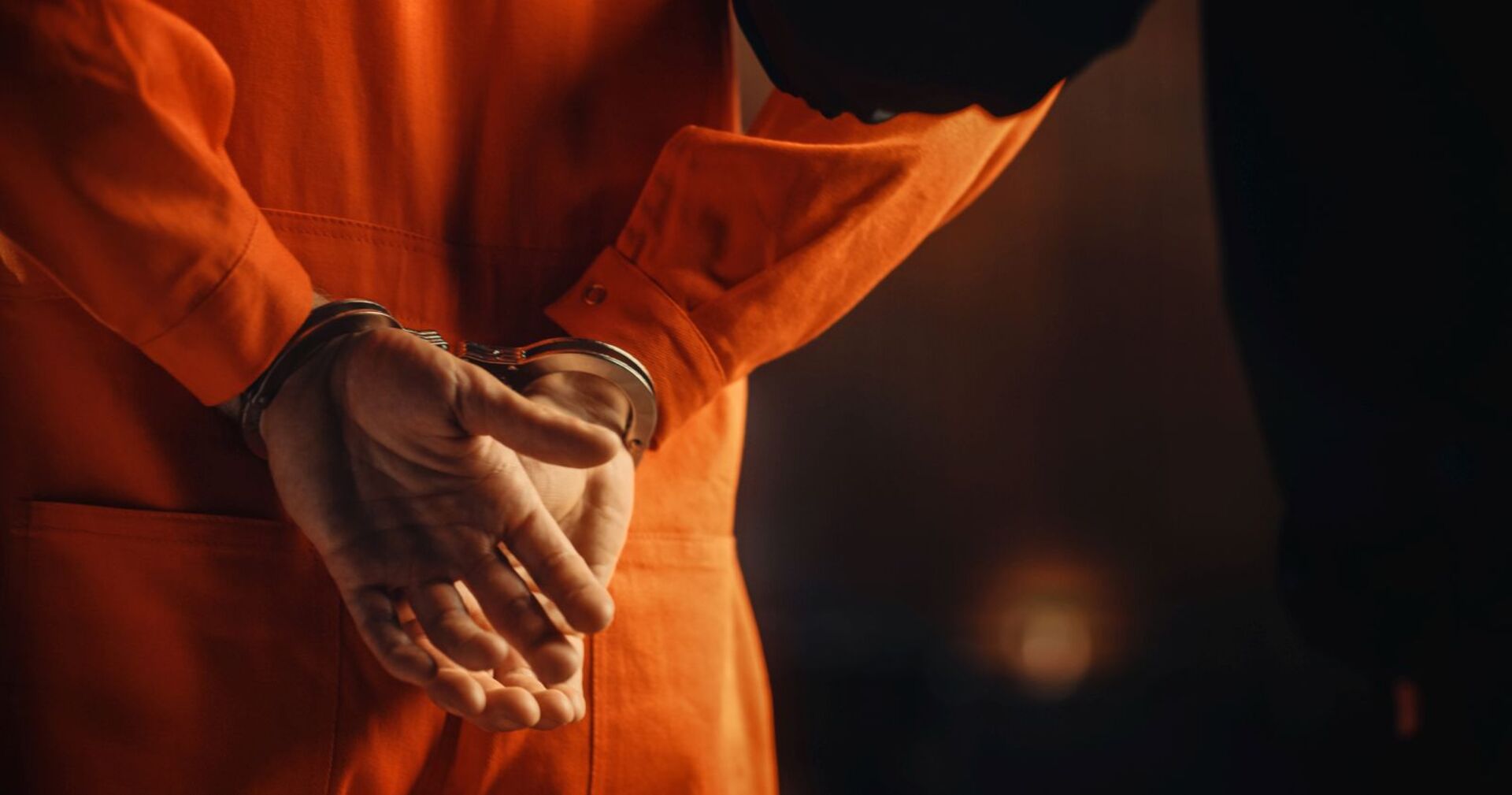 Ein US-Häftling in Handschellen.