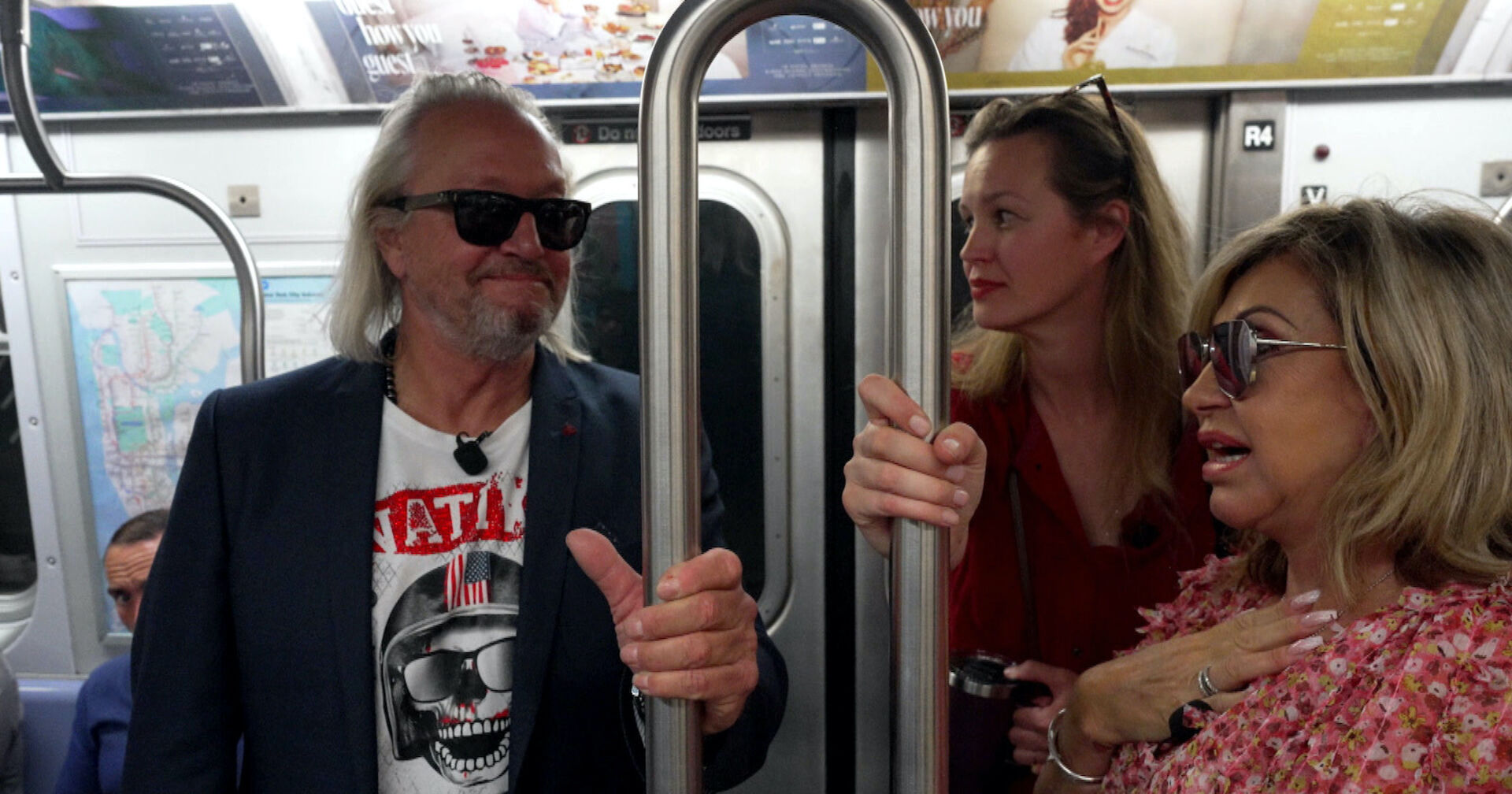 Robert und Carmen Geiss in der U-Bahn.