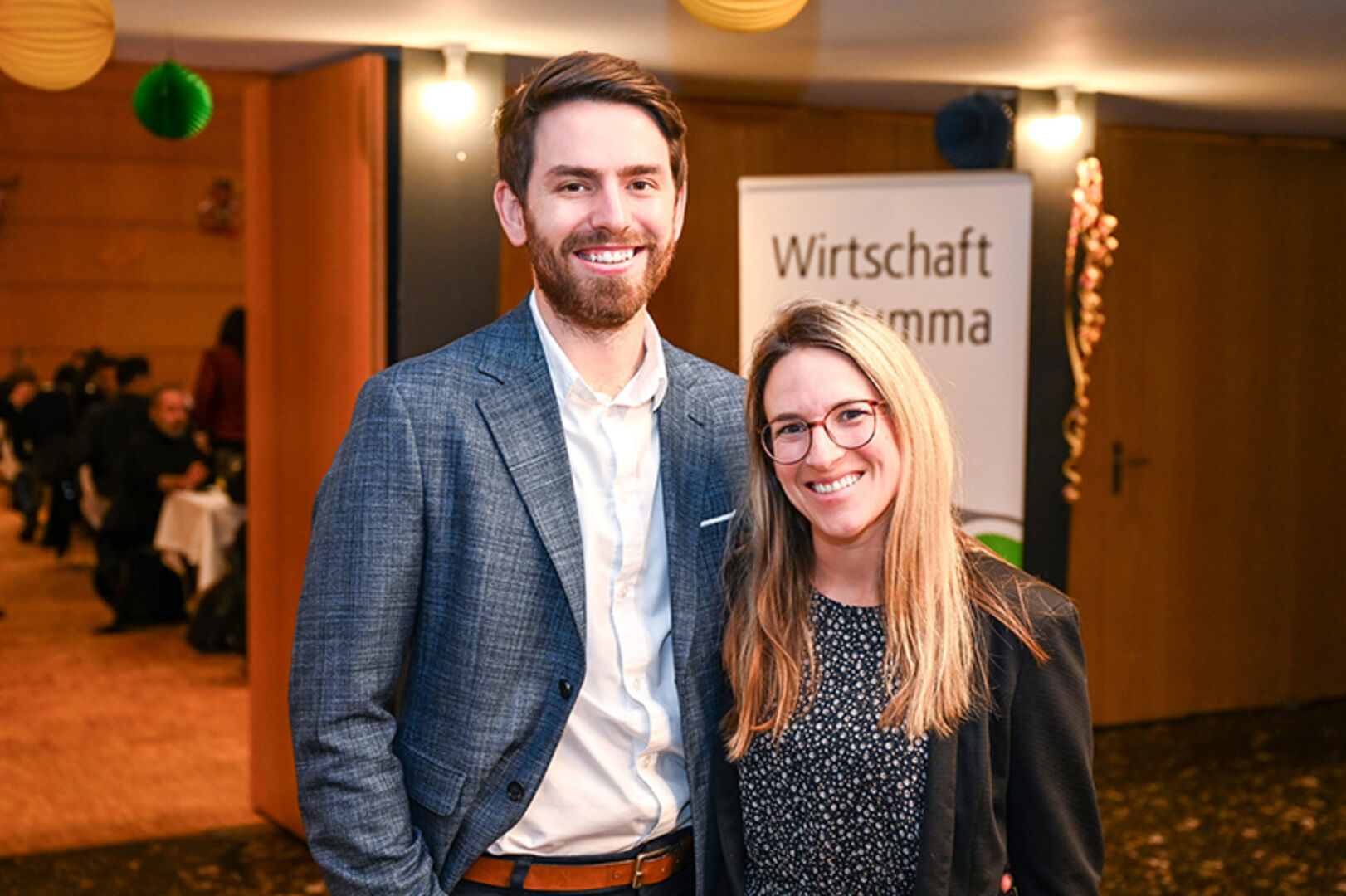 Chris Slattery und Gewinnerin Eva Anna Seiwald (Dornbirn)