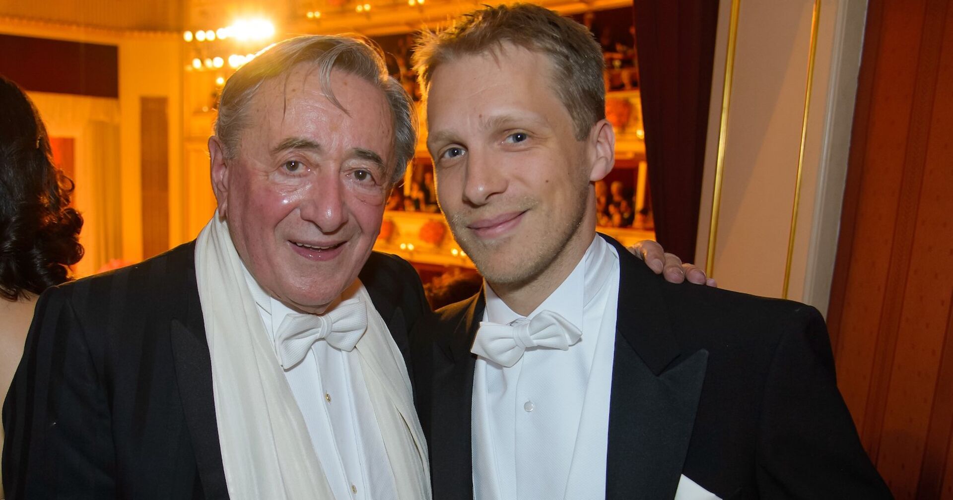 Oliver Pocher und Richard Lugner im Frack beim Opernball 2014.