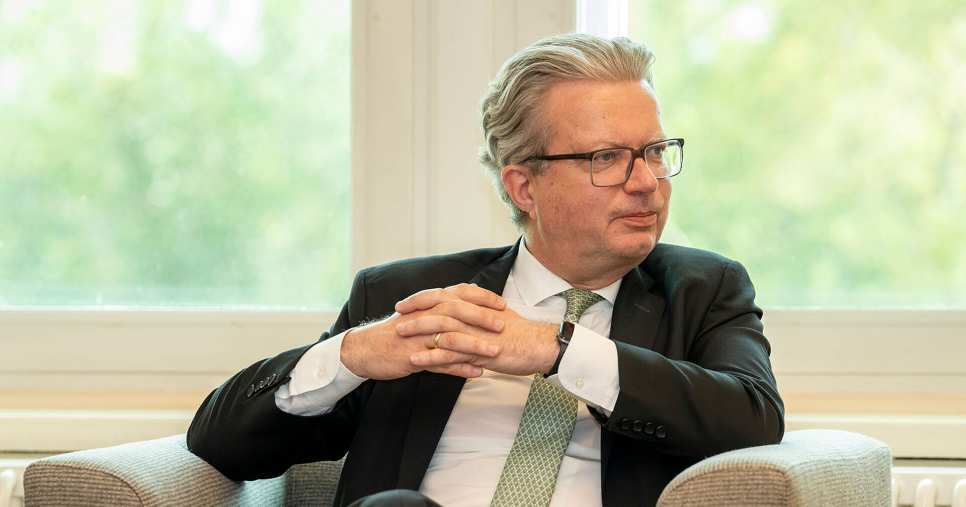 Landeshauptmann Christopher Drexler im Rahmen eines Interviews mit dem Weekend Magazin