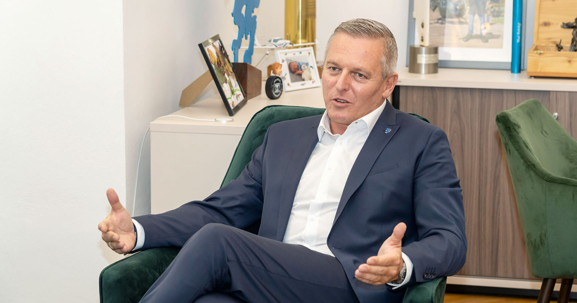 FPÖ-Landesparteiobmann Mario Kunasek im Rahmen eines Interviews mit dem Weekend Magazin