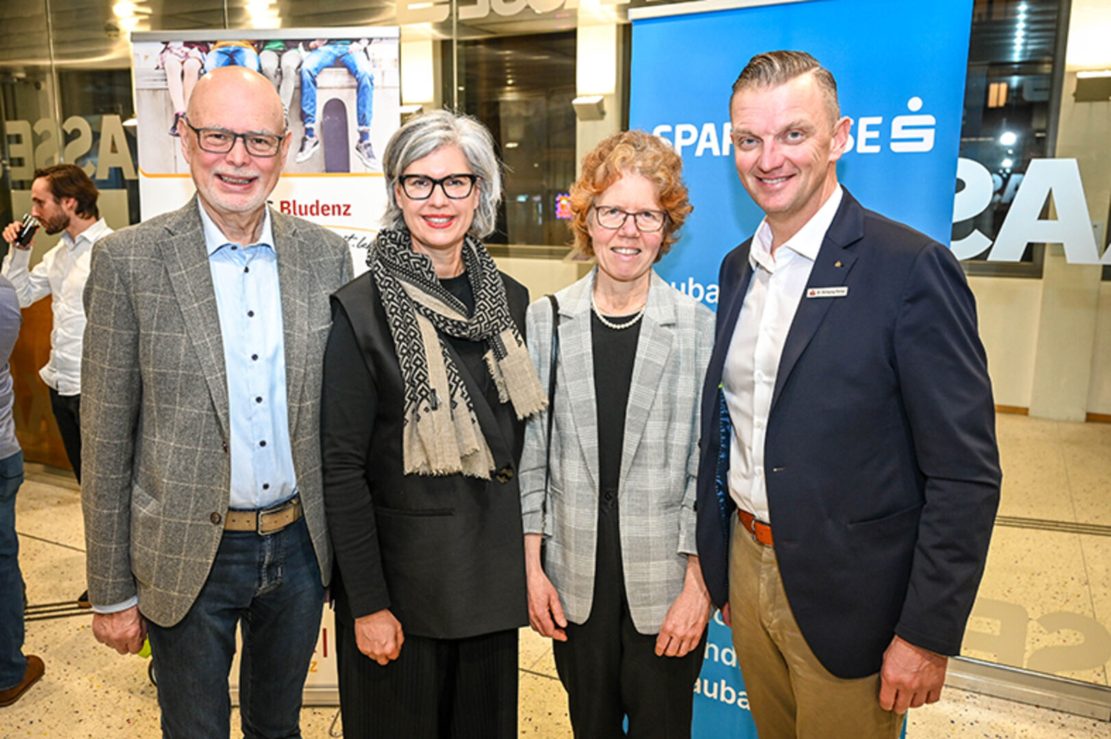 Die Jury: Peter Ritter (AR Sparkasse Bludenz), Angelika Kaufmann (Bildungsdirektion), Carmen Gerold (HAK Bludenz), Wolfgang Eichler (Vorstand Sparkasse Bludenz)