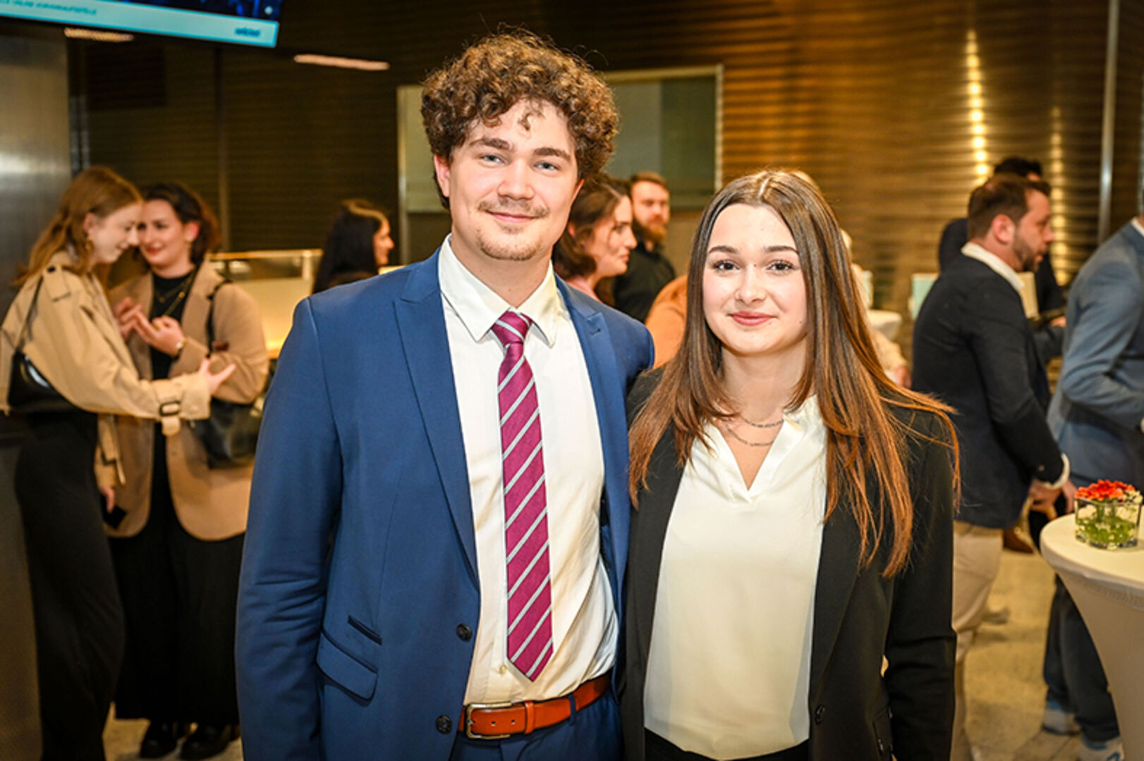 Felix Studer und Sara Hartmann (Moderatoren)