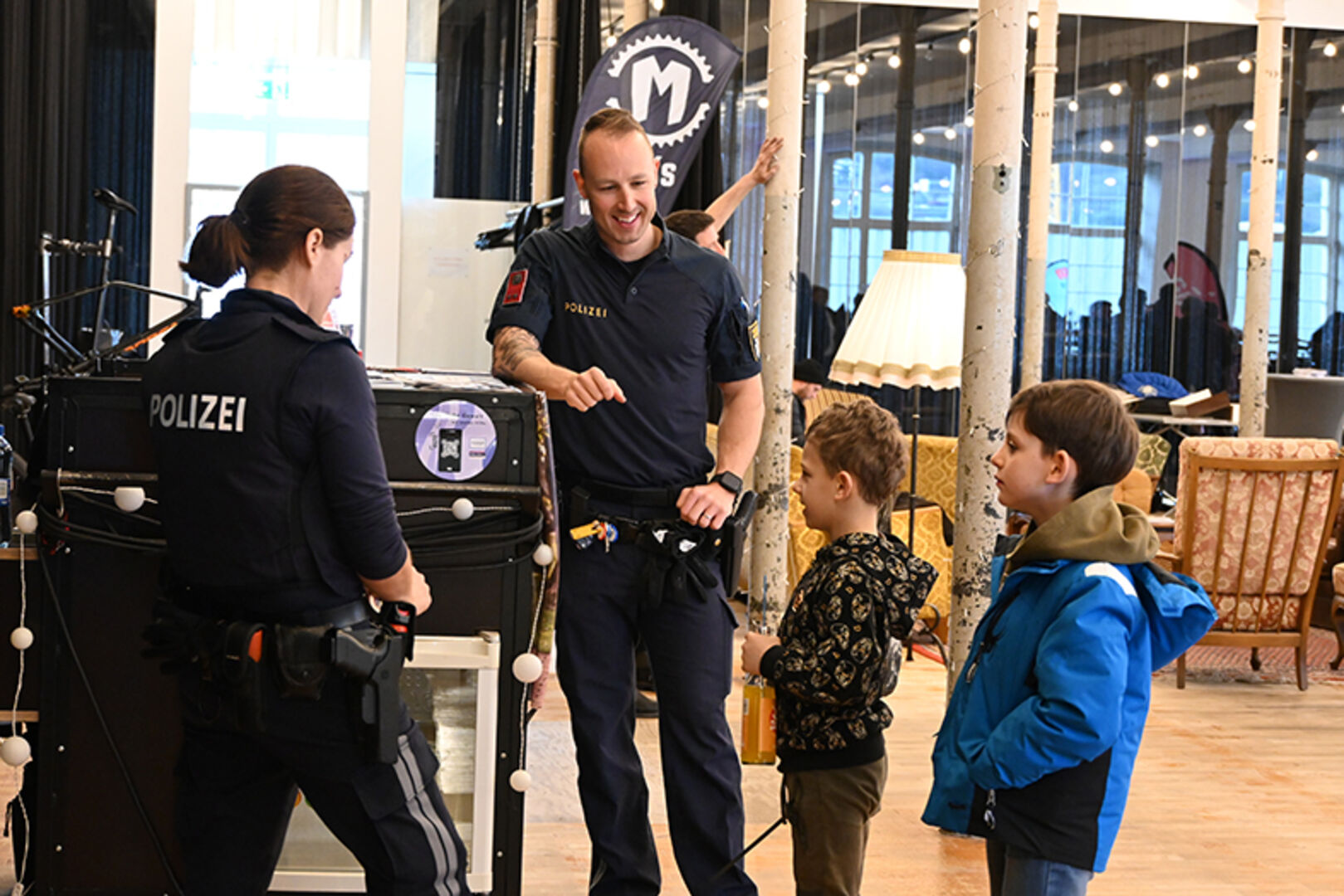 Stadt &amp; Bundespolizei