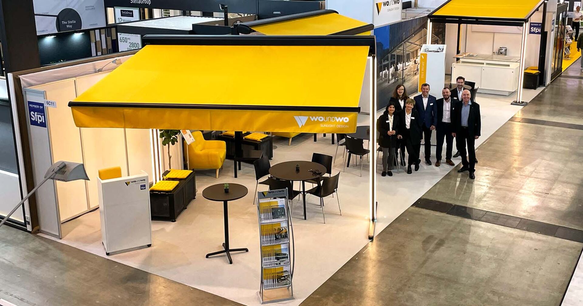 Das WOUNDWO-Team auf seinem Messestand auf der R+T 2024