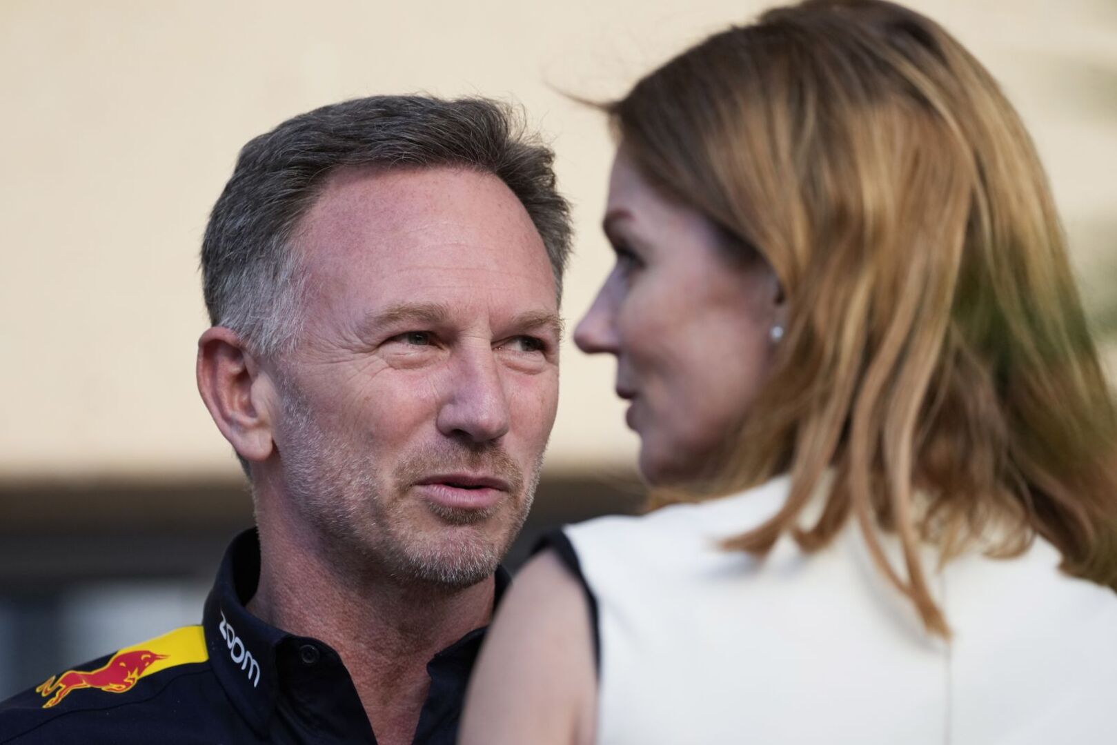 Geri Halliwell und Christian Horner wirken unentspannt in Bahrain.