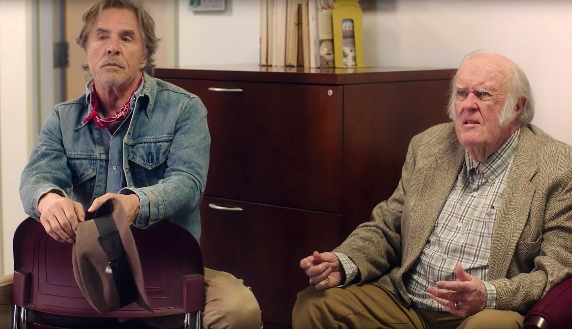 Filmausschnitt: M. Emmet Walsh in &quot;A Little White Lie&quot; (2022)