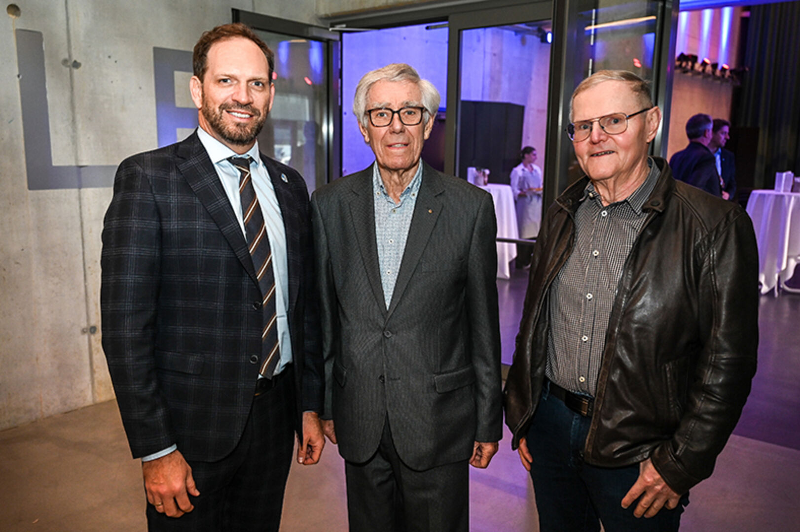 Stefan Ritter (Hypo Lustenau) mit Karl Ender (Ender Werbung) und Walter Fitz (Oerlikon Balzers) (v. li.)