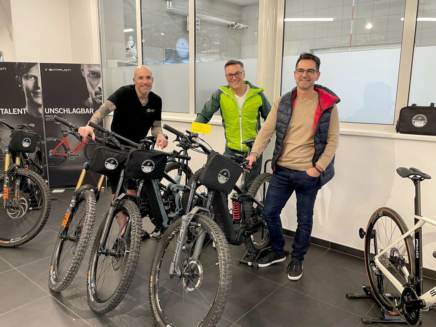 Fachberatung von Malin- 2Rad-Profi Thomas  Theuermann für die radbegeisterten Besucher.
