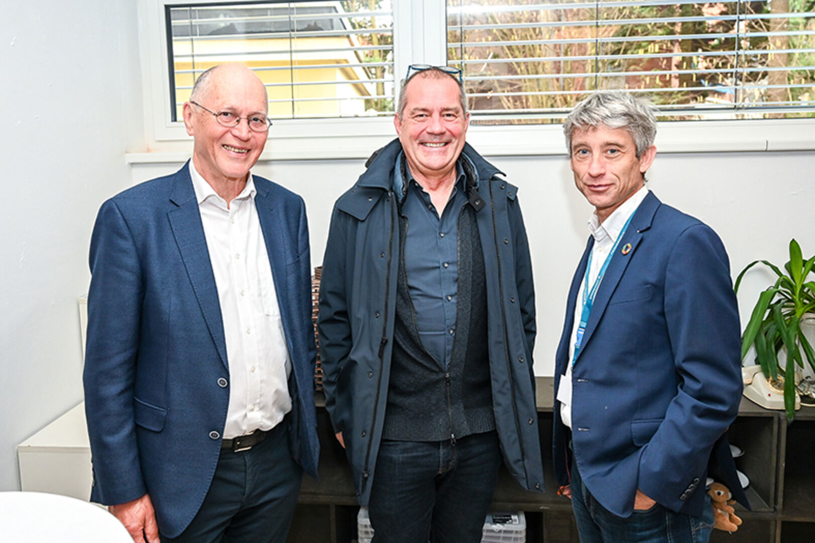 Martin Ruepp (Stiftung Dornbirner Sparkasse), Peter Steiner (AR Vorsitzender Dornbirner Sparkasse), Claudio Tedeschi (Caritas)