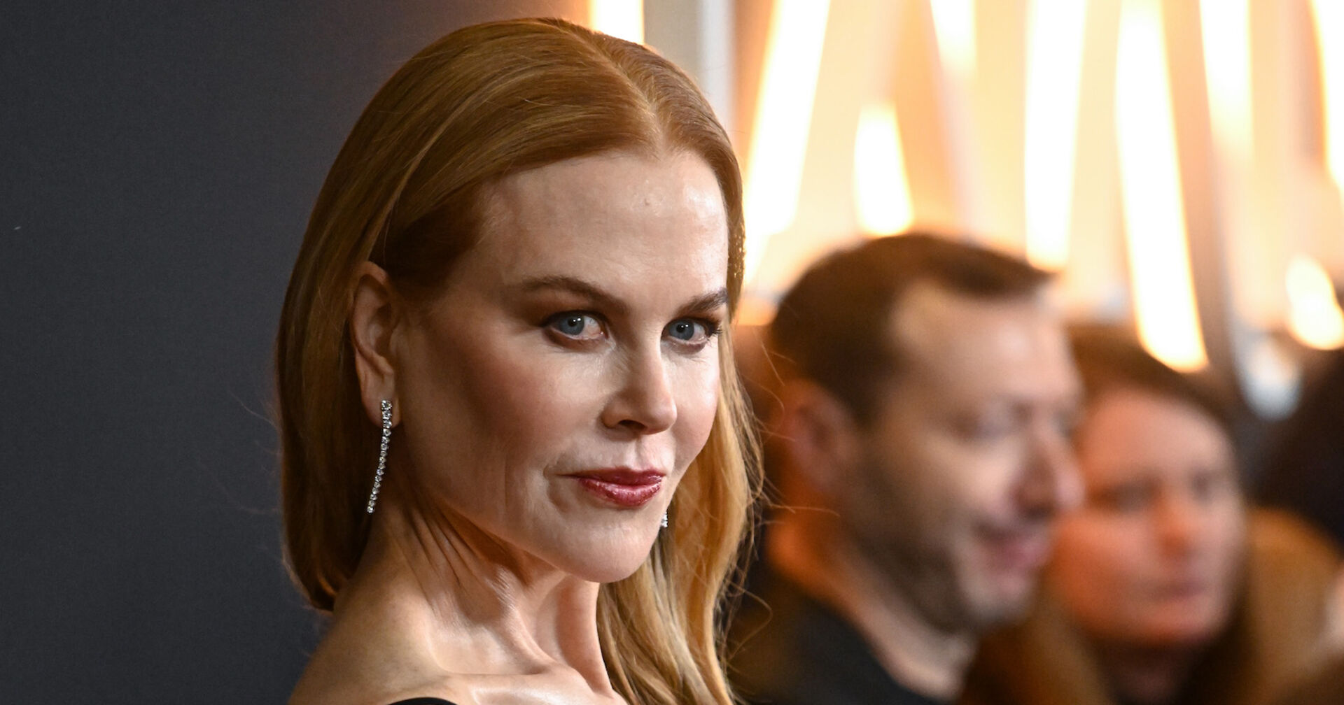 Nicole Kidman mit kupfer offenen Haaren auf dem Red Carpet.